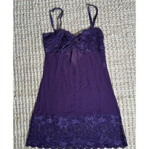 Frederick’s Purple Sheer Lace Chemise Slip Dress Medium Floral Lace Hem